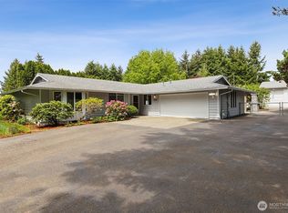 7204 44th Avenue NE, Olympia, WA 98516