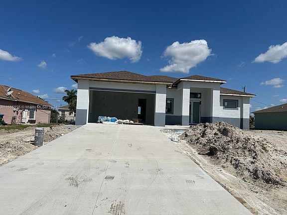3rd image of 2729 NW 4th Ter