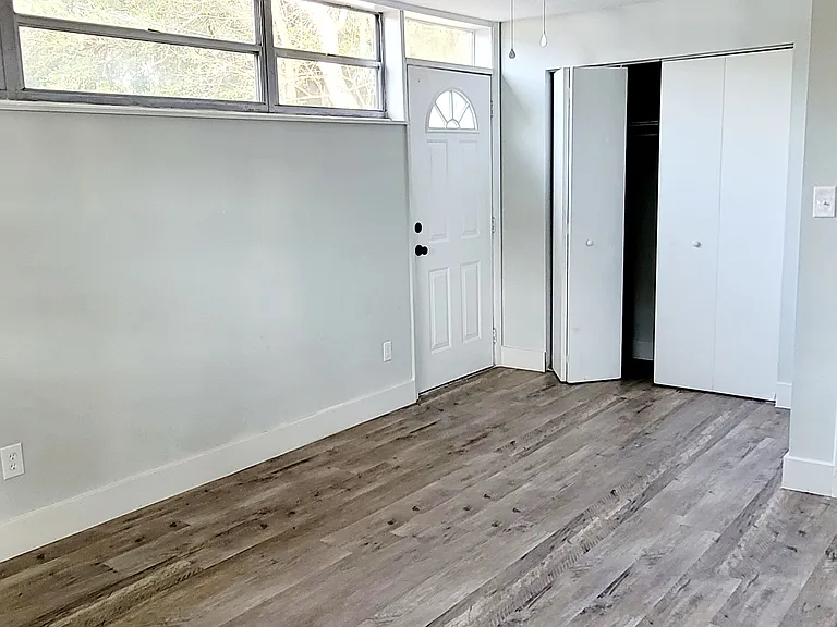 17011 NW 242nd St — Photo 35