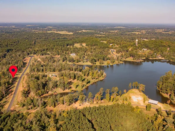 61 N Big Rock Lake Rd, Hallsville, TX 75650