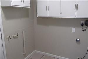 2nd image of 2717 Alcala St