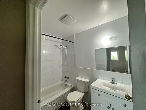 9 Lowndes Ave #1 Photo 1