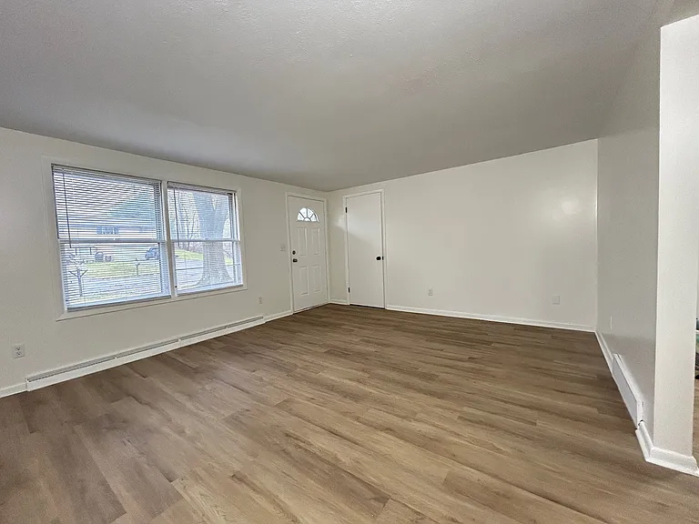 225 Sippo Ave NW #225 — Photo 12