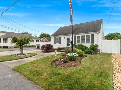 32 Waterman Ave, Johnston, RI, 02919