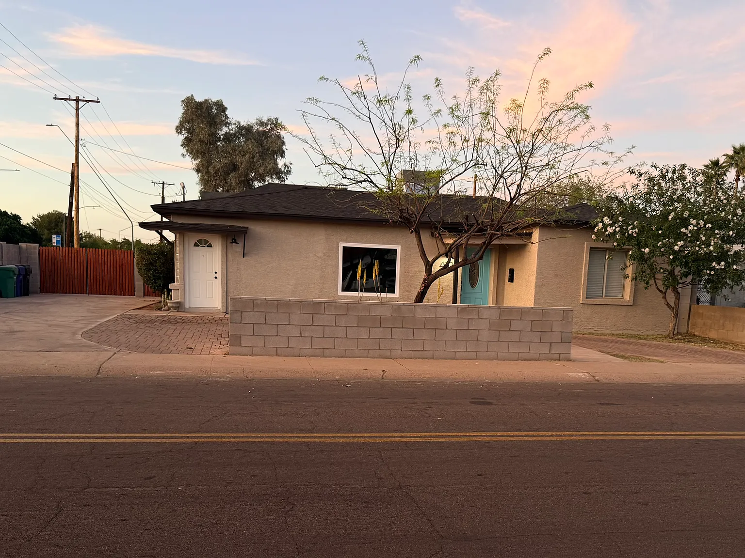 3 bed, 1330 sqft, $2,250 — Photo 4