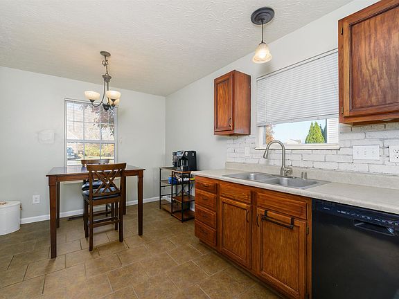 2nd image of 1177 Cannonball Way