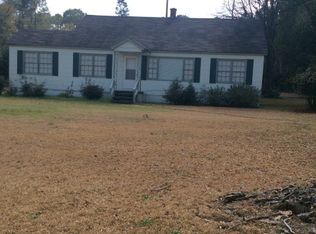 1502 Oakridge Dr, Albany, GA 31721