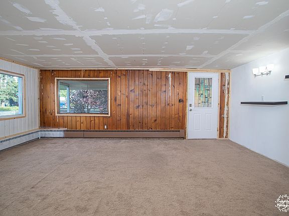 4th image of 501 Craig Ave