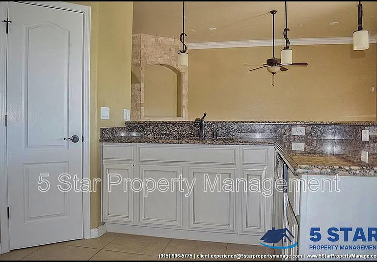 14016 Rainbow Point Dr — Photo 23
