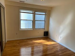 57 Washburn St #2R, Jersey City, NJ 07306