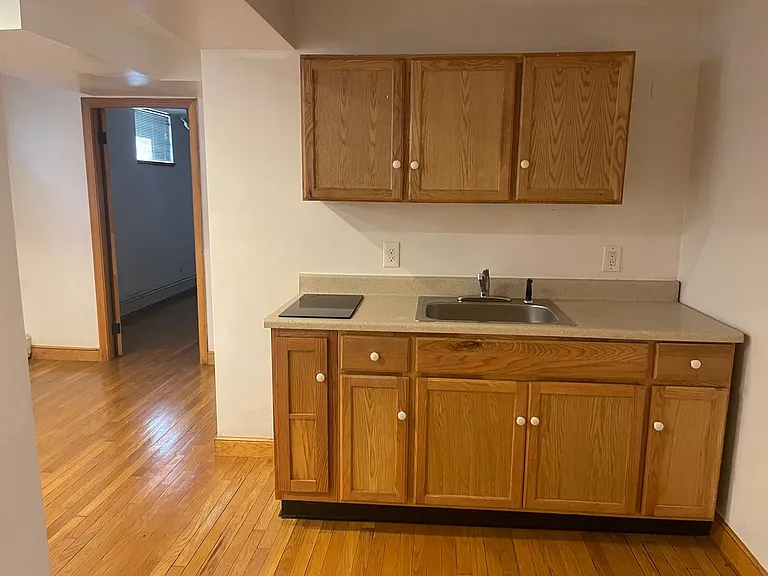 86 Chestnut St #G — Photo 6