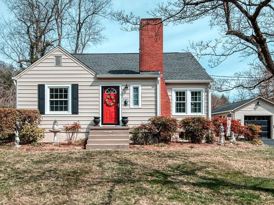 1st image of 205 Meadow Dr