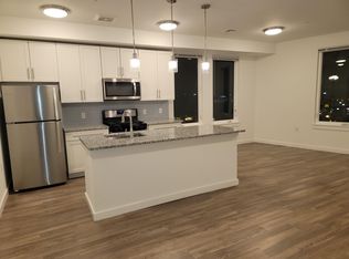 421 Martin Luther King Jr Dr #201, Jersey City, NJ 07304