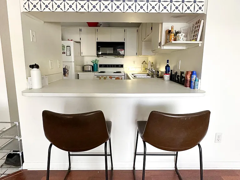 606 S Albany Ave #3 — Photo 8