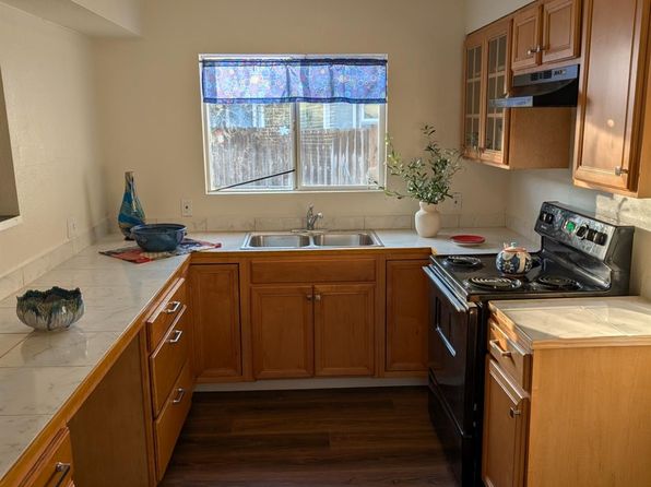 fresno-california-445830666 picture