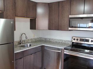 627 Beach St #2R, Revere, MA 02151