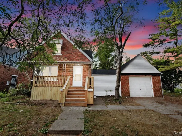 15887 Snowden St, Detroit, MI 48227