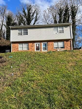 1st image of 1822 Greenbrier Ave SE #1