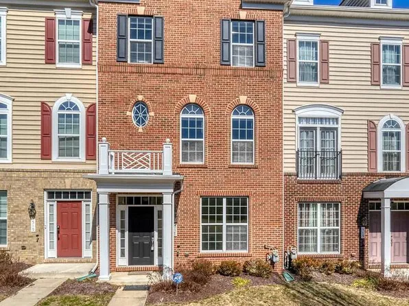 517 Jurgensen Pl, Landover, MD 20785