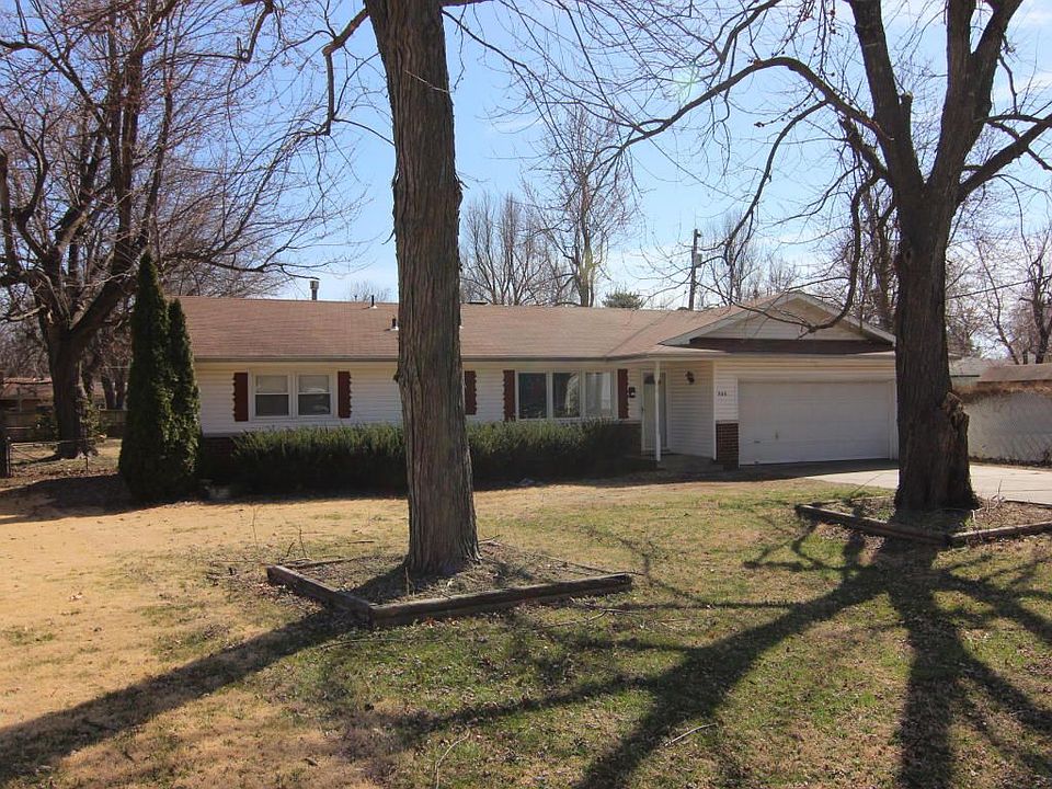 2nd image of 900 N Norwood Dr
