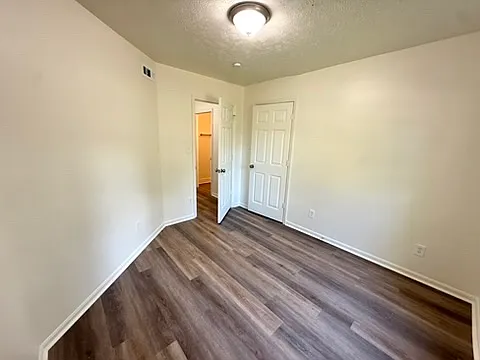 220 N Cherry St #3 — Photo 8