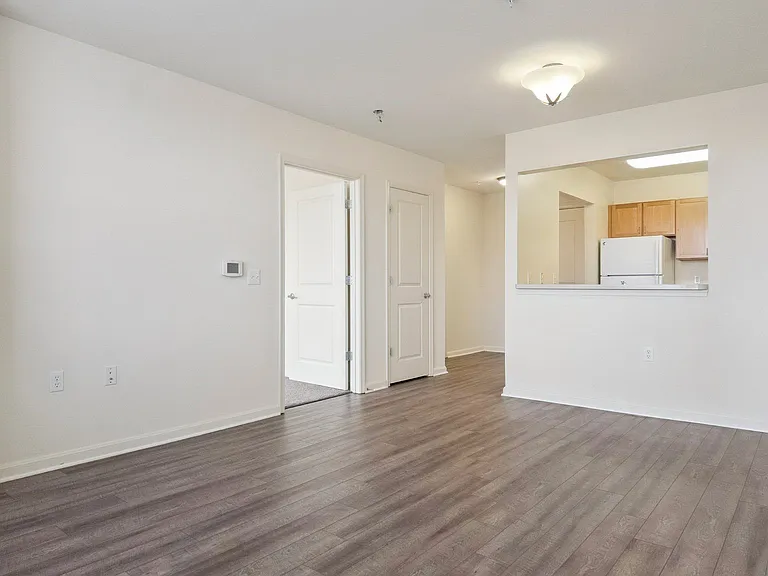Ednor Apartments II — Photo 26