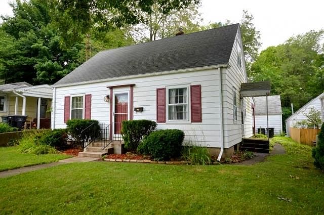 1st image of 1409 E Ewing Ave