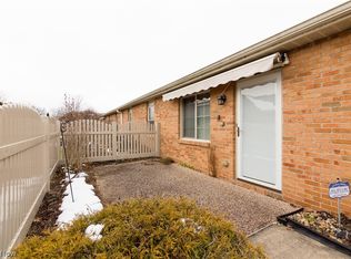 35353 Greenwich Ave, North Ridgeville, OH 44039