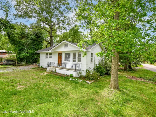 1410 1st St, Alexander City, AL 35010