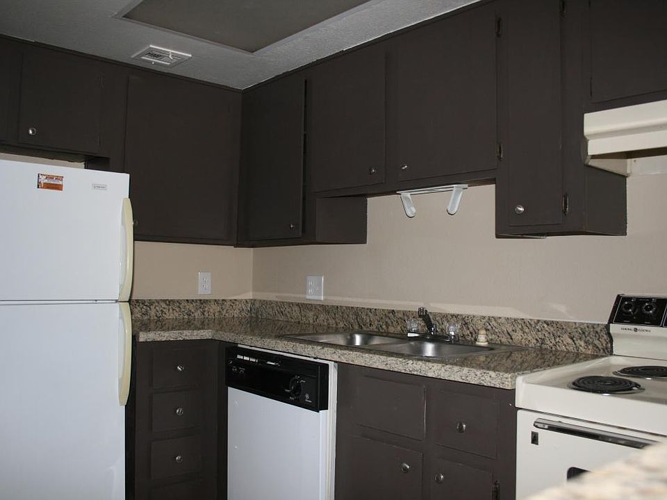 1st image of 700 W University Dr Unit 104