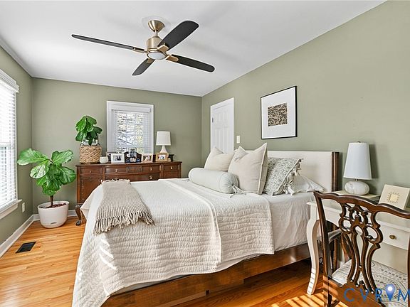 4th image of 4802 Stockholm Dr