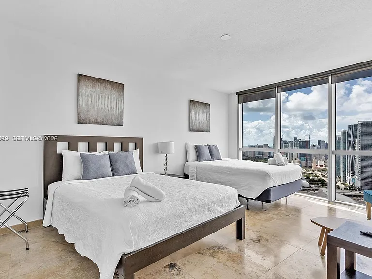 1750 N Bayshore Dr #5014 — Photo 32