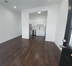 3rd image of 2657 Touro St #B