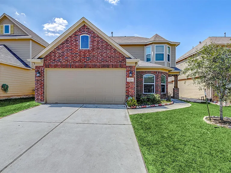 21219 Fox Hillside Way — Photo 5
