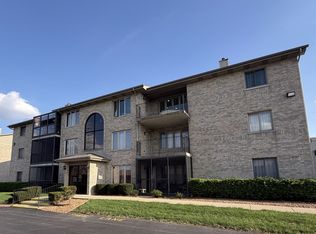 5025 139th Pl APT 512, Crestwood, IL 60418