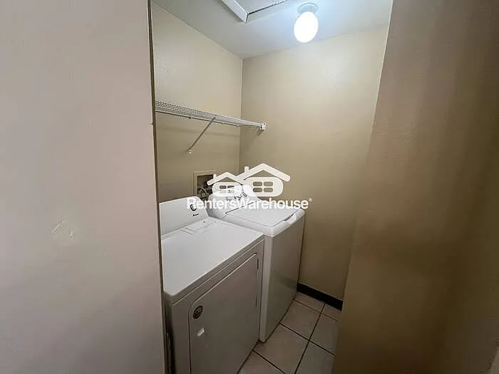 18043 E Ohio Ave #203 — Photo 6
