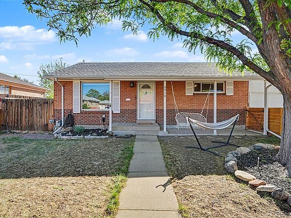 2nd image of 6910 Ruth Way