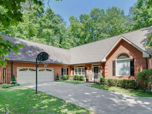 3401 Knollwood Ct, Buford, GA 30519