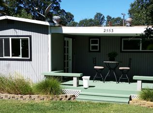 2553 Beach Ln, Lakeport, CA 95453