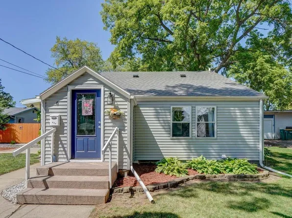 6 Maple Court, Edgerton, WI 53534