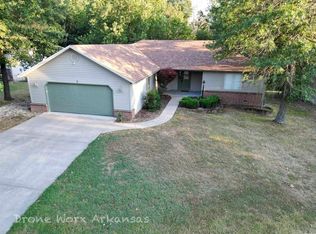 9 Piccadilly Ln, Bella Vista, AR 72714