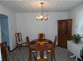 5th image of 500 48th St SE