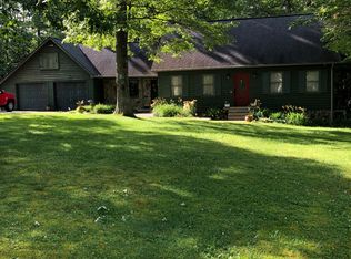 256 Quiet Oak St, Beaver, WV 25813