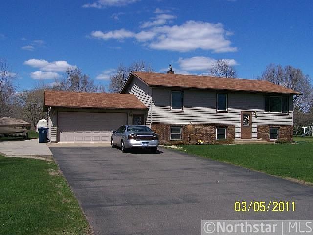 1st image of 6060 322nd St