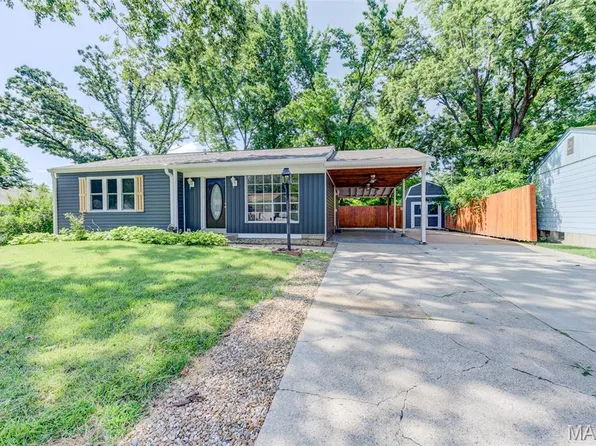 2905 Maldon Ln, Saint Charles, MO 63301