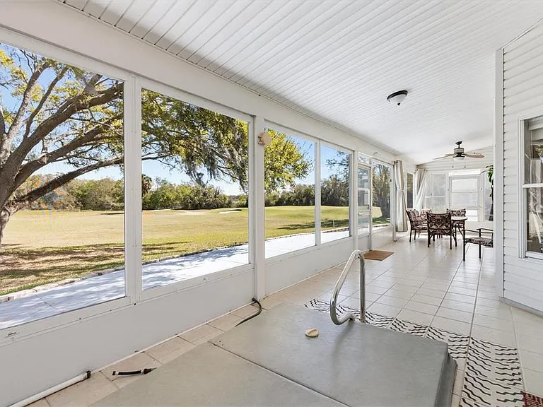 3909 River Crest Cir — Photo 32