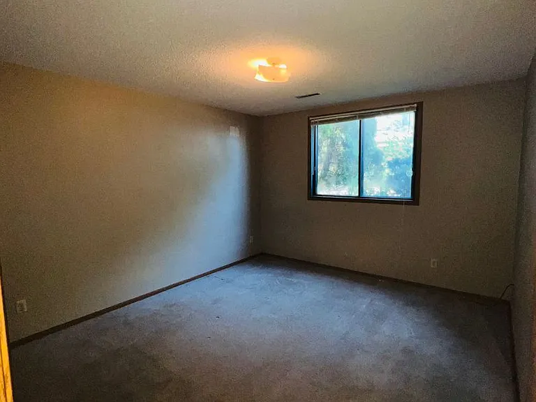 967 Boston Way — Photo 10