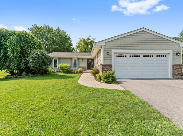 357 Brighton Bay, Roselle, IL 60172