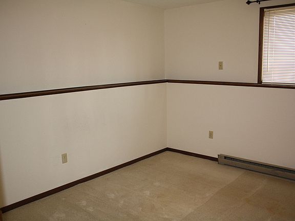 LL Bedroom #3