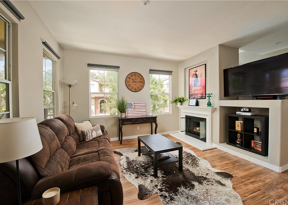 1st image of 28250 Canterbury Ct